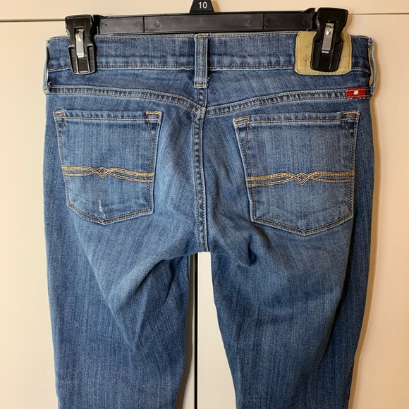Lucky Brand Charlie Baby Boot Cut Jeans - Picture 9 of 16